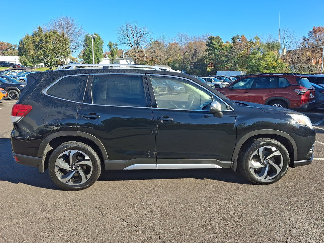 Certified 2023 Subaru Forester Touring AWD/4WD image 7