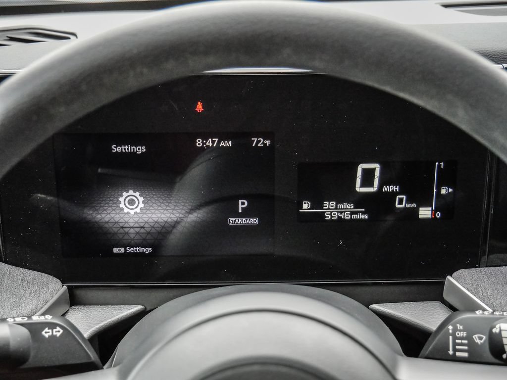 Used 2025 Nissan Kicks SV AWD/4WD image 30