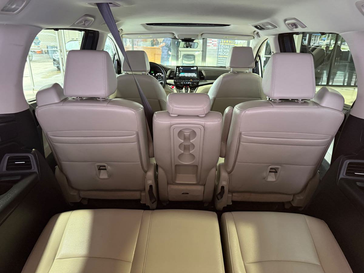 Used 2025 Honda Odyssey EX-L image 41