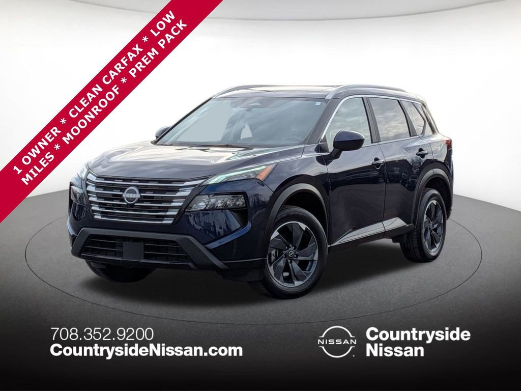 Used 2025 Nissan Rogue SV w/ SV Premium Package image 1