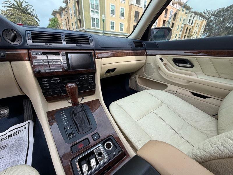 Used 2001 BMW 740iL RWD image 52