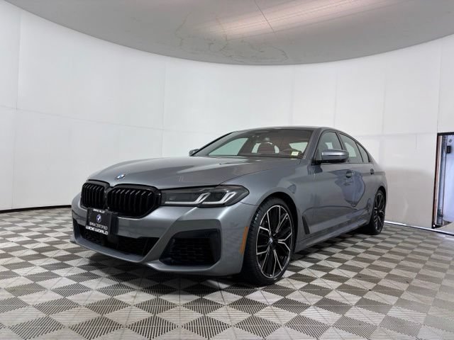 Used 2023 BMW M550i xDrive w/ Executive Package AWD/4WD image 3