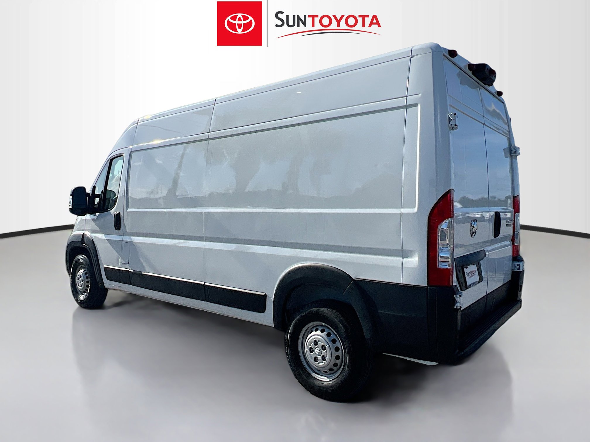 Used 2025 RAM ProMaster 2500 w/ Convenience Group FWD image 6