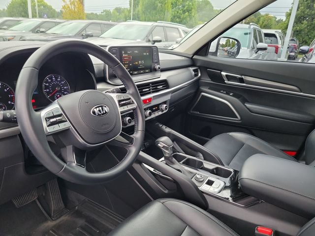 Used 2021 Kia Telluride S FWD image 14