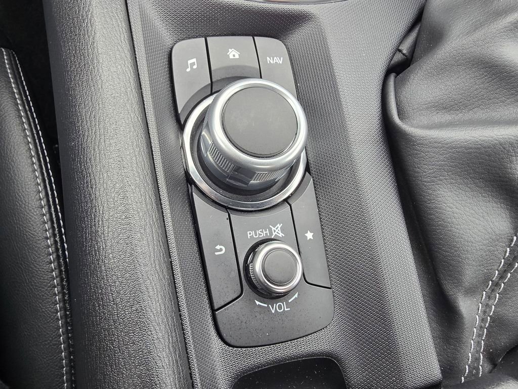 Used 2023 MAZDA MX-5 Miata Grand Touring image 25