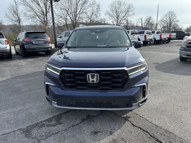 Used 2023 Honda Pilot Elite image 2