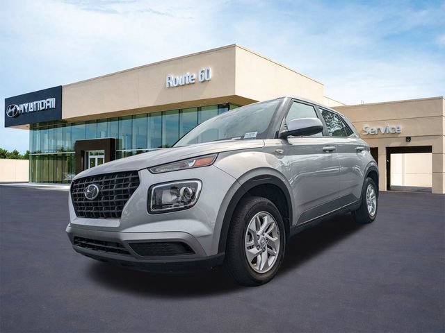 Used 2025 Hyundai Venue SE FWD image 8