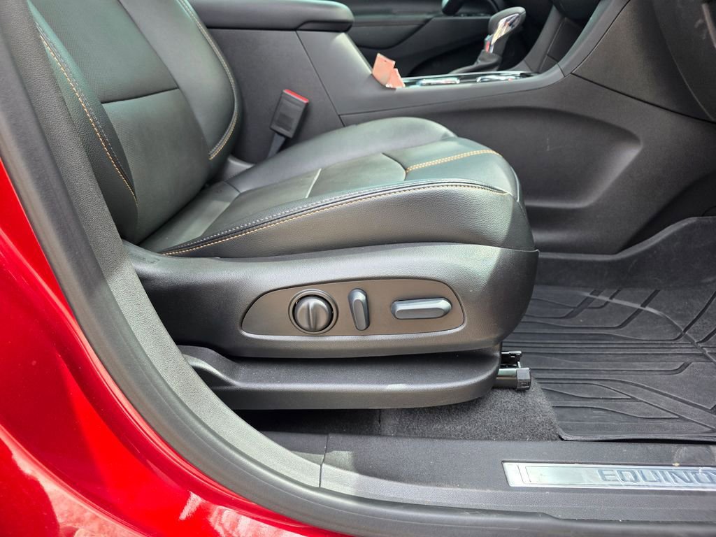 Used 2023 Chevrolet Equinox Premier image 12