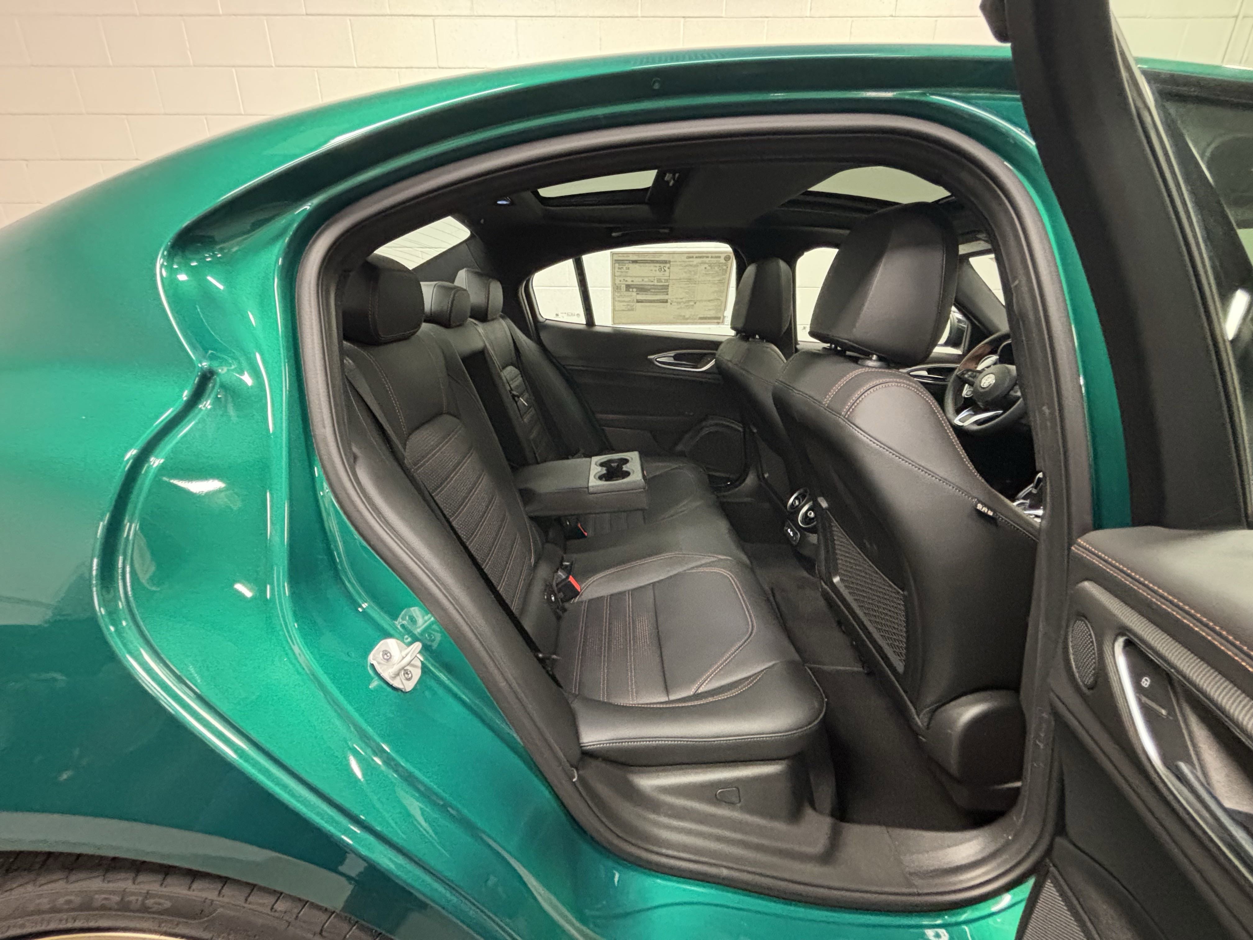 New 2025 Alfa Romeo Giulia AWD w/ Driving Assist Package image 8