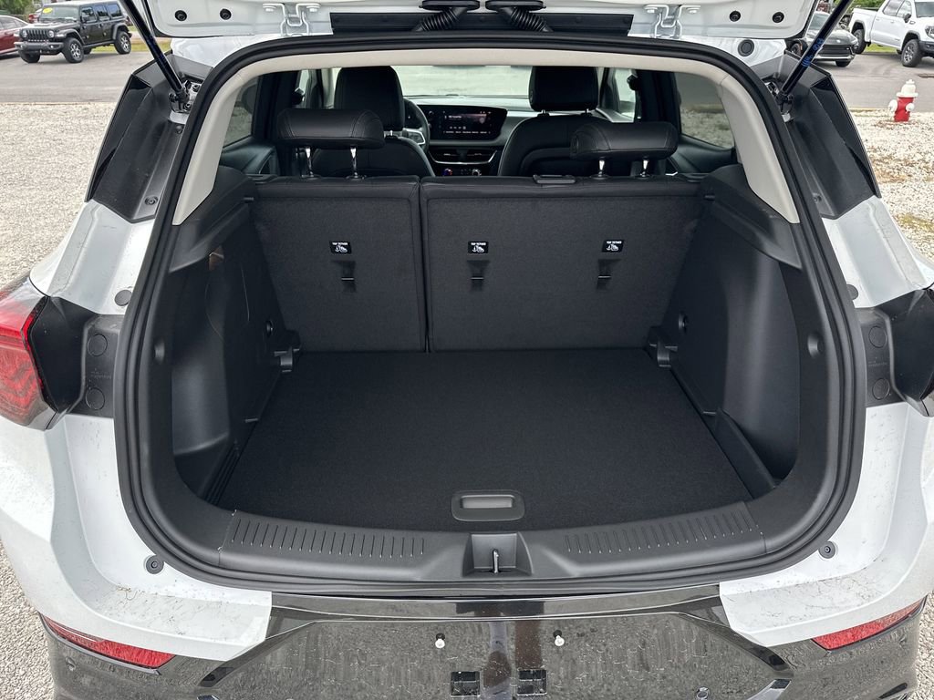 New 2026 Buick Encore GX Sport Touring w/ Advanced Technology Package FWD image 31