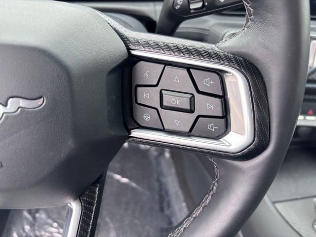 Used 2025 Ford Mustang Premium image 18