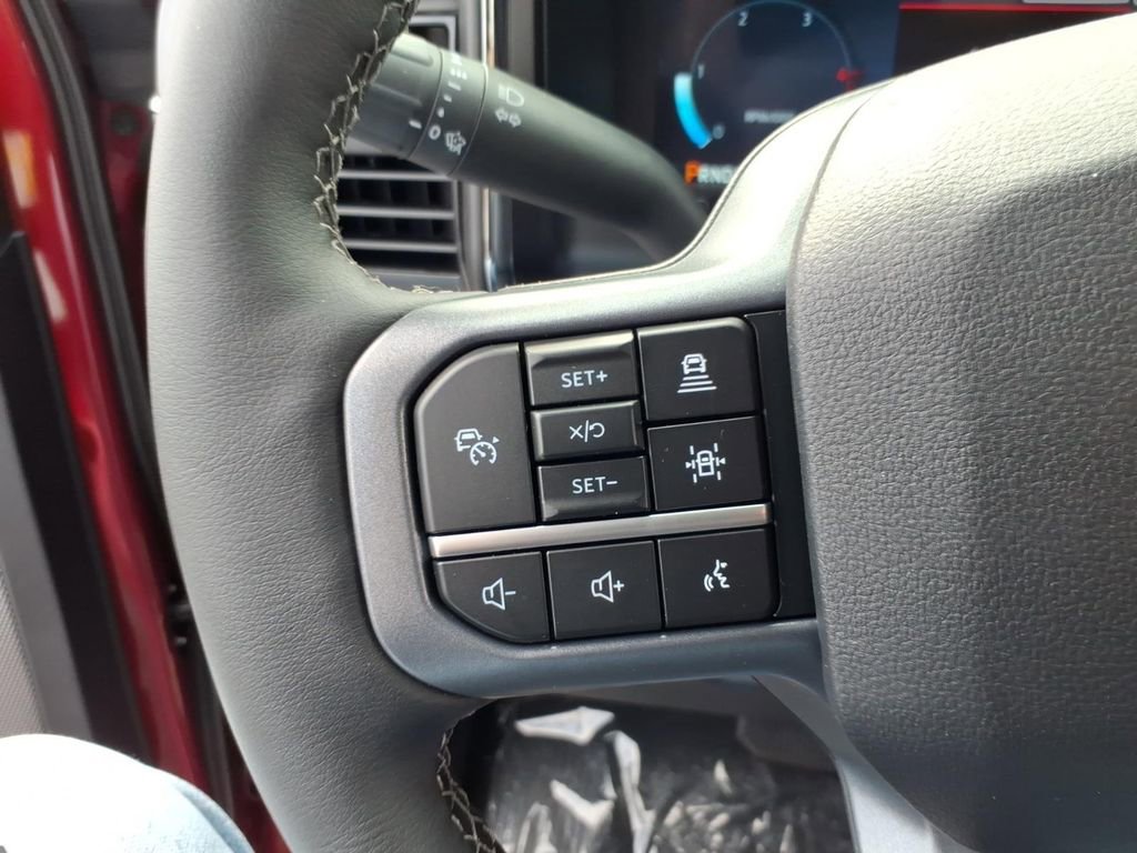 New 2026 Ford F350 Lariat w/ Black Appearance Package image 22