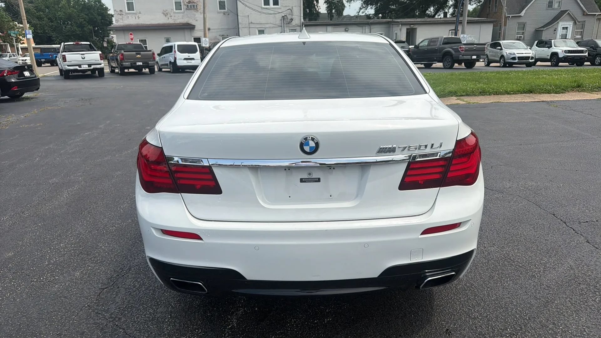 Used 2013 BMW 750Li RWD image 6