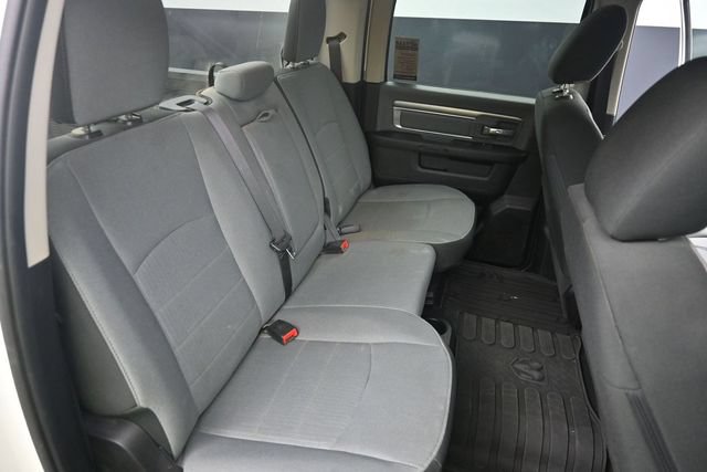 Used 2022 RAM 1500 Classic SLT AWD/4WD image 36