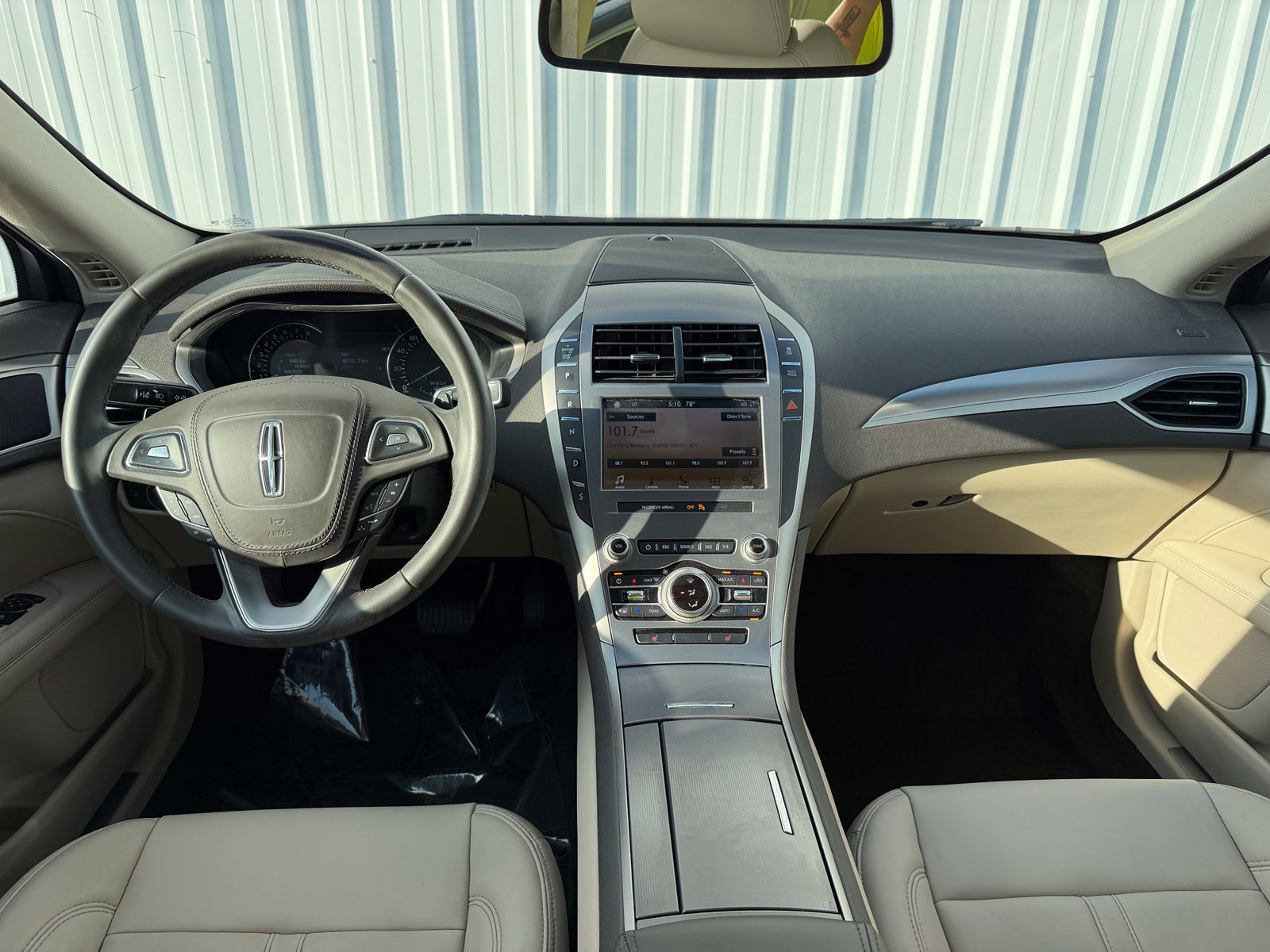 Used 2019 Lincoln MKZ Premiere AWD/4WD image 13