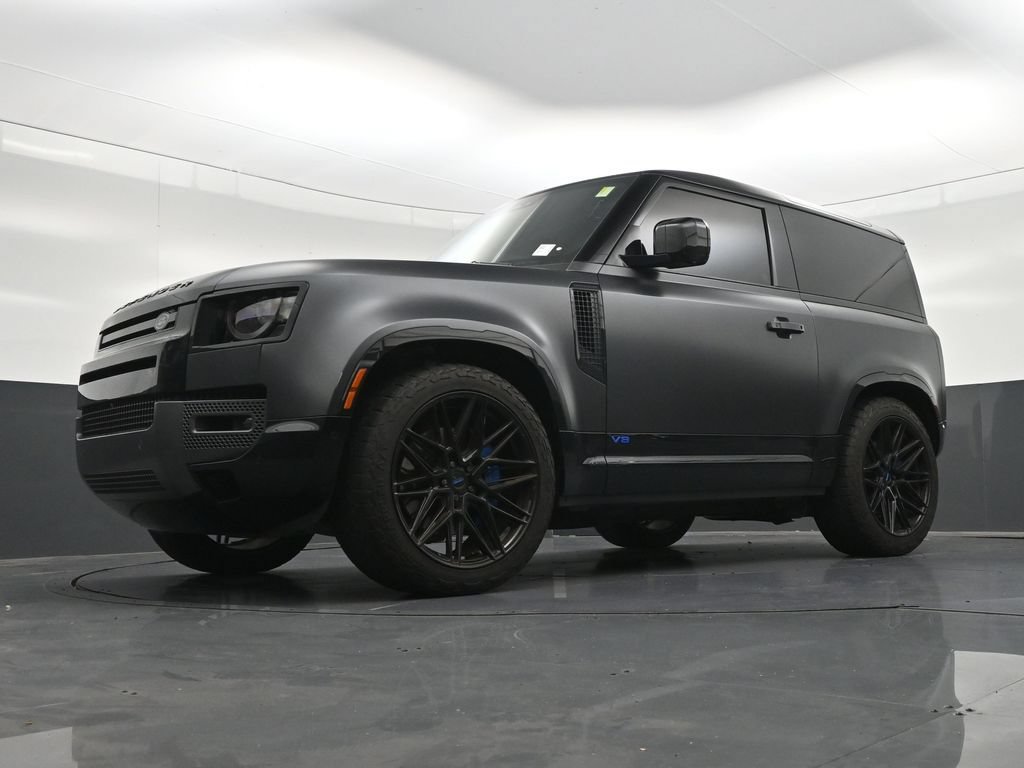 Used 2023 Land Rover Defender 90 V8 AWD/4WD image 22