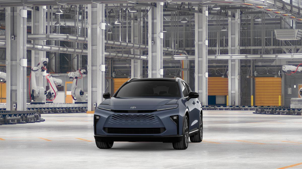 New 2026 Toyota Crown Signia image 3