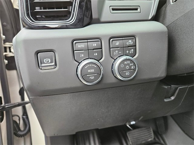 New 2026 GMC Sierra 2500 AT4 w/ Max Trailering Package image 20