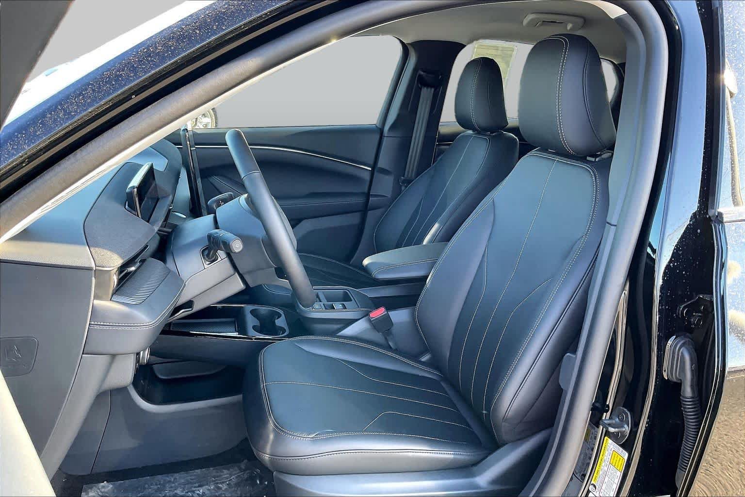 New 2026 Ford Mustang Mach-E Select w/ Comfort Package Lite RWD image 7
