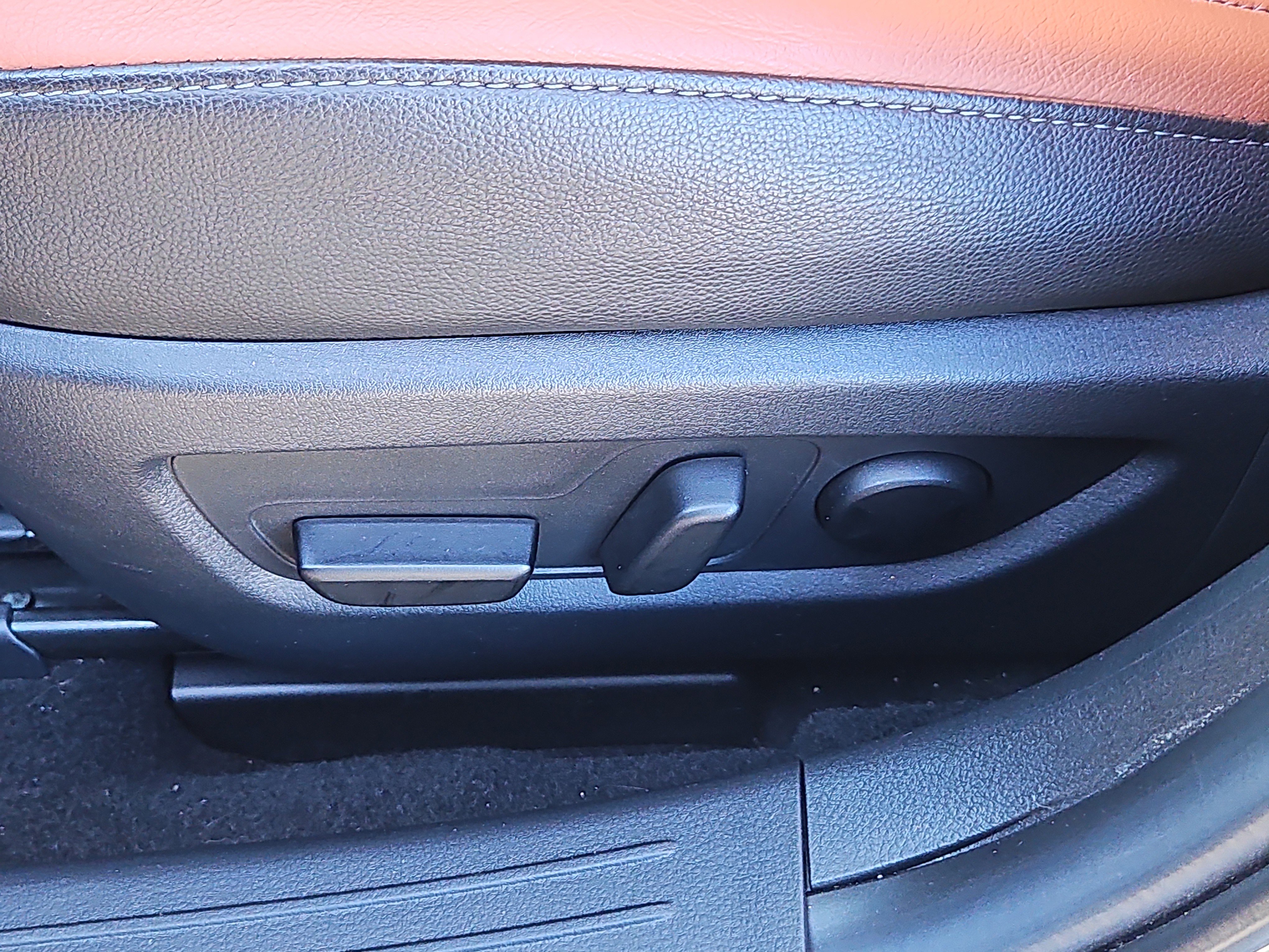 Used 2025 MAZDA CX-50 2.5 Turbo w/ Weather Package image 18