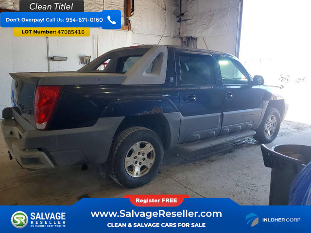 Used 2002 Chevrolet Avalanche 4x4 w/ North Face Edition image 4