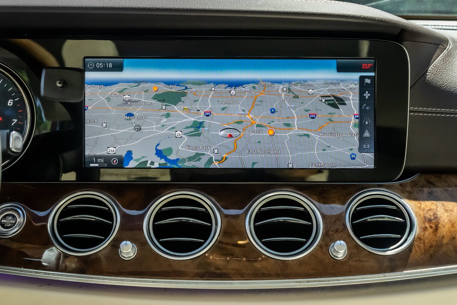 Used 2017 Mercedes-Benz E 300 4MATIC w/ Premium 1 Package image 16