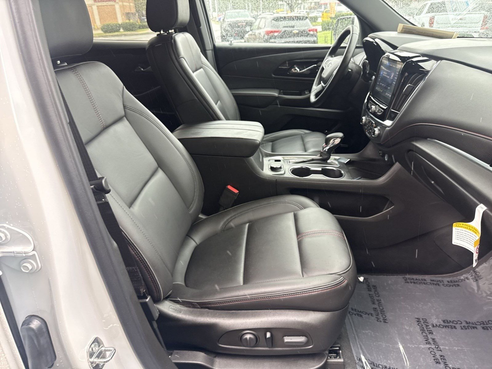 Used 2023 Chevrolet Traverse RS AWD/4WD image 25