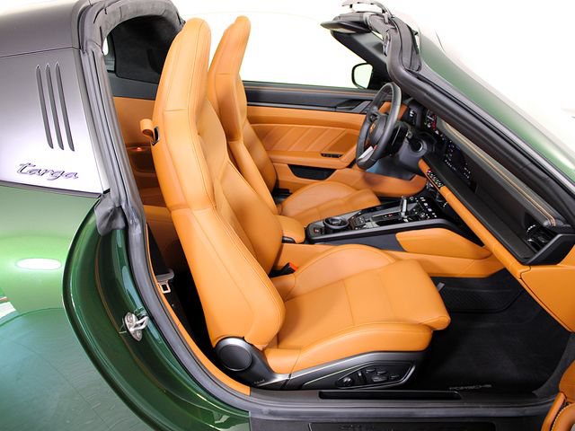 Certified 2026 Porsche 911 Targa 4 GTS AWD/4WD image 25