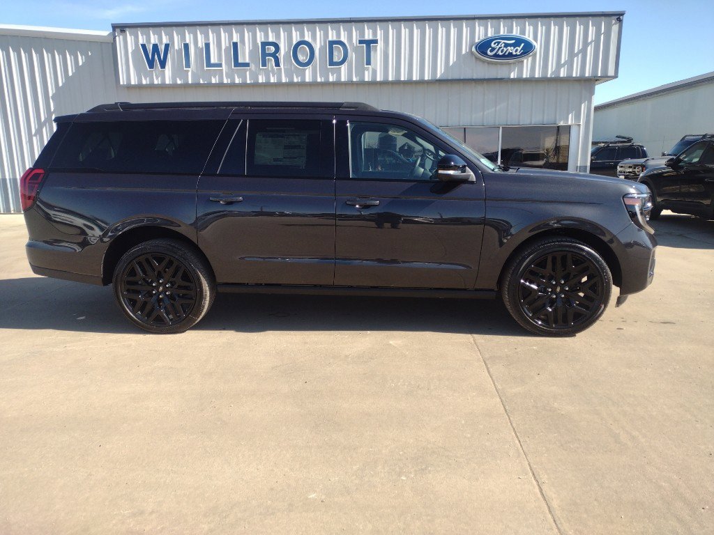 New 2026 Ford Expedition Max Platinum w/ Stealth Performance Package image 1