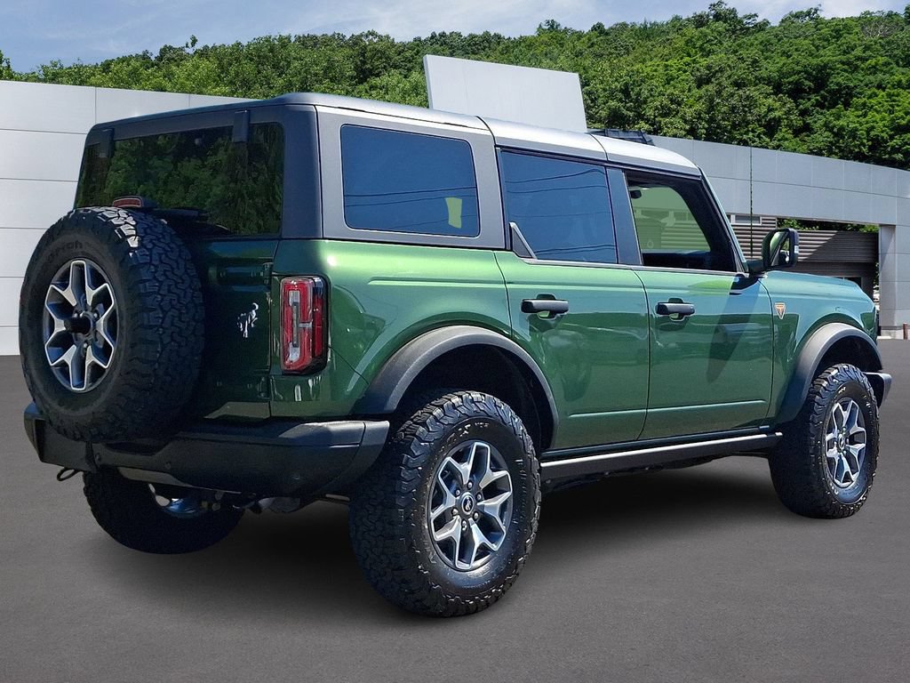 Certified 2025 Ford Bronco Badlands AWD/4WD image 6