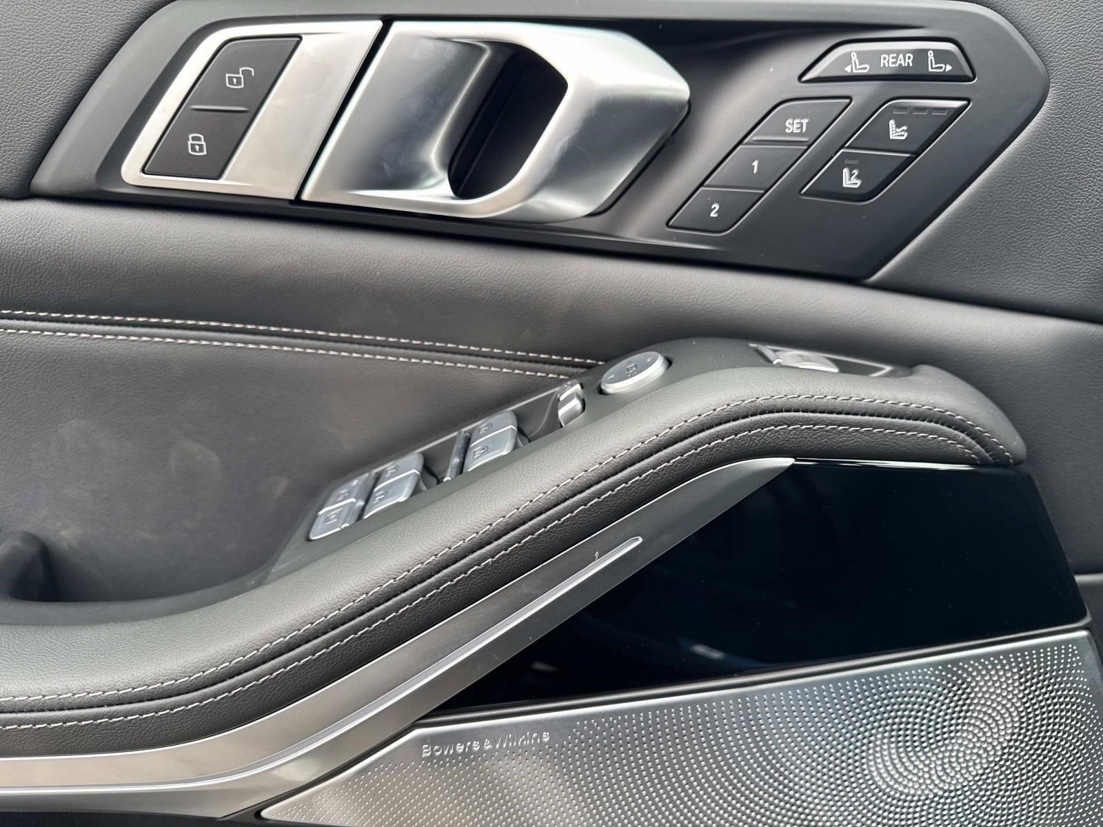 New 2026 BMW ALPINA XB7 image 24