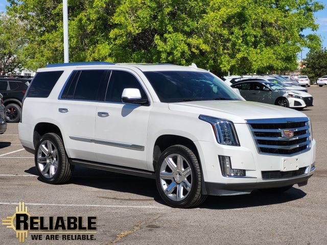 Used 2019 Cadillac Escalade Premium Luxury image 1