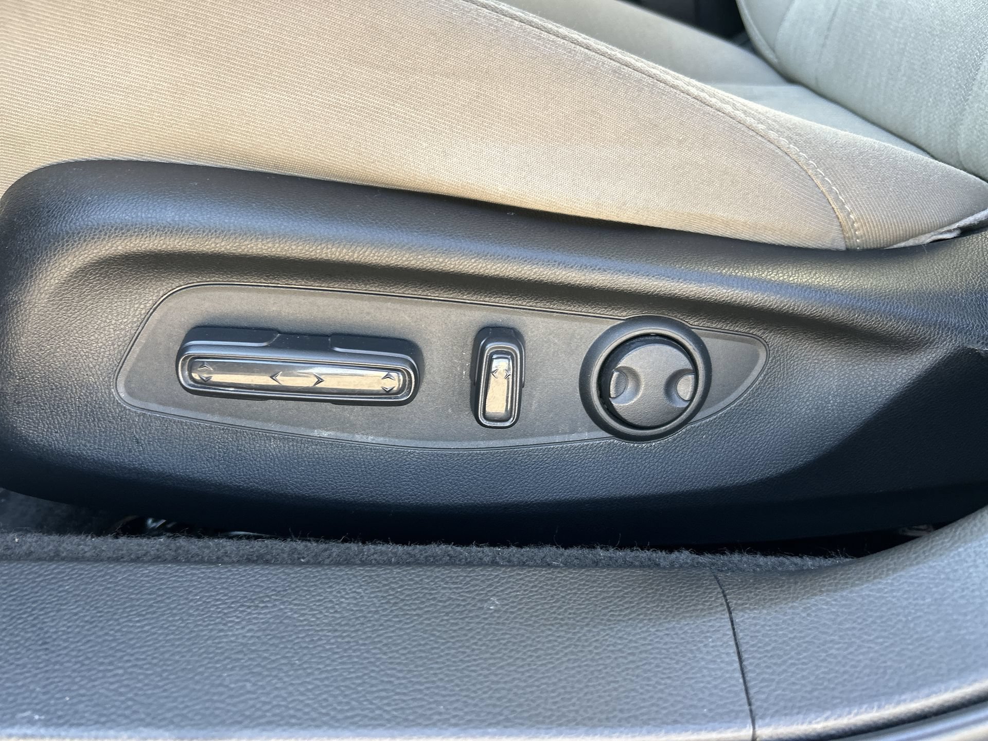 Used 2023 Honda Accord EX image 14