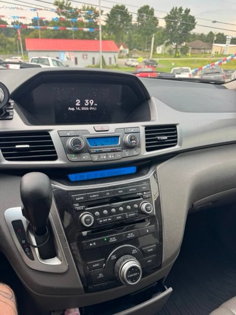 Used 2012 Honda Odyssey Touring image 3