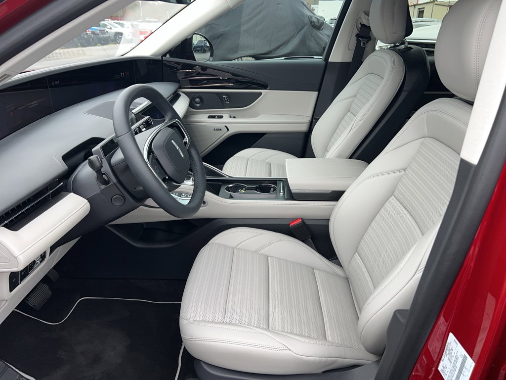 New 2026 Lincoln Nautilus Reserve image 9