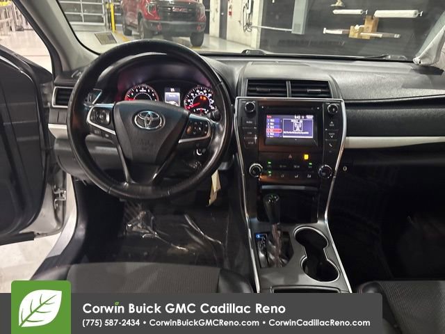 Used 2017 Toyota Camry SE image 22