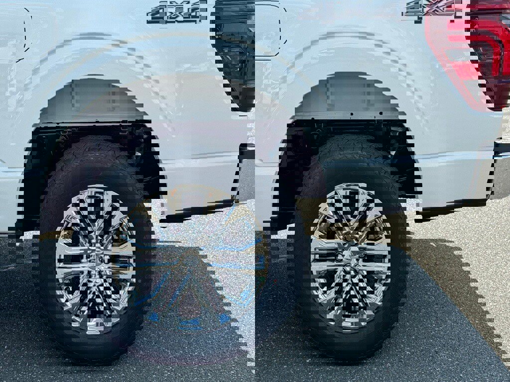 New 2025 Ford F150 Lariat w/ Equipment Group 501A Mid image 50