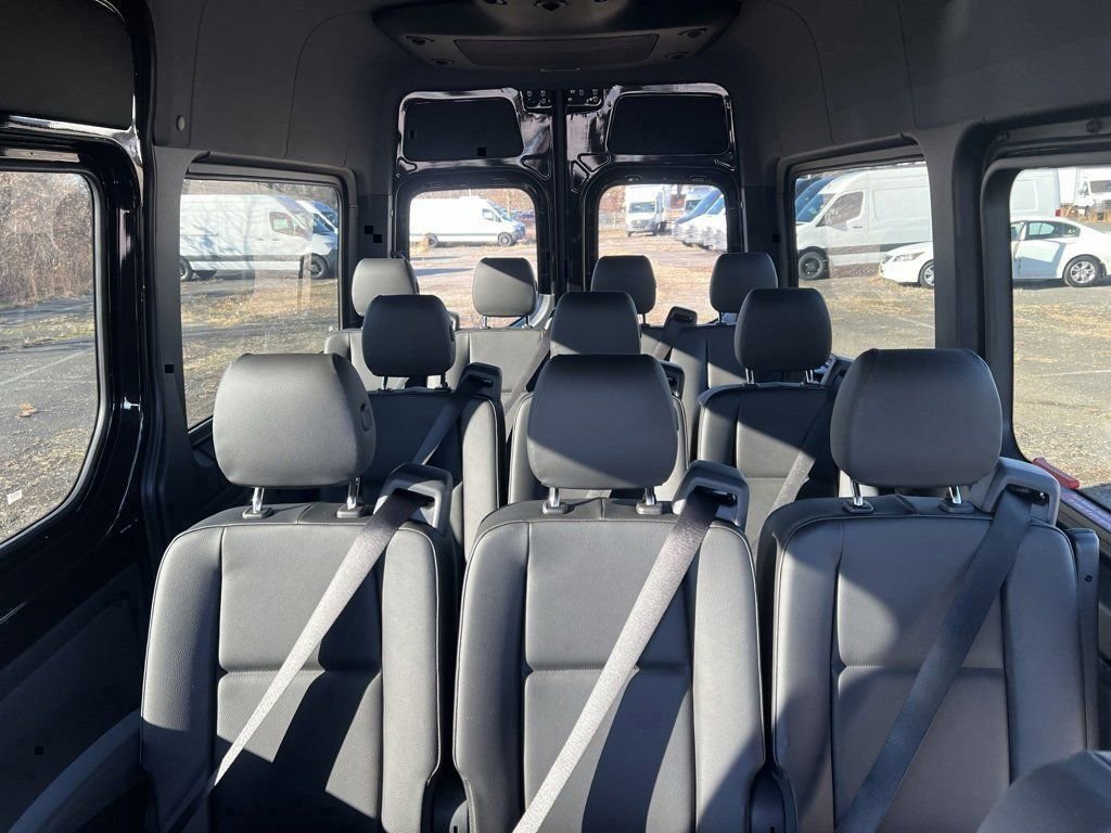 New 2025 Mercedes-Benz Sprinter 2500 image 14
