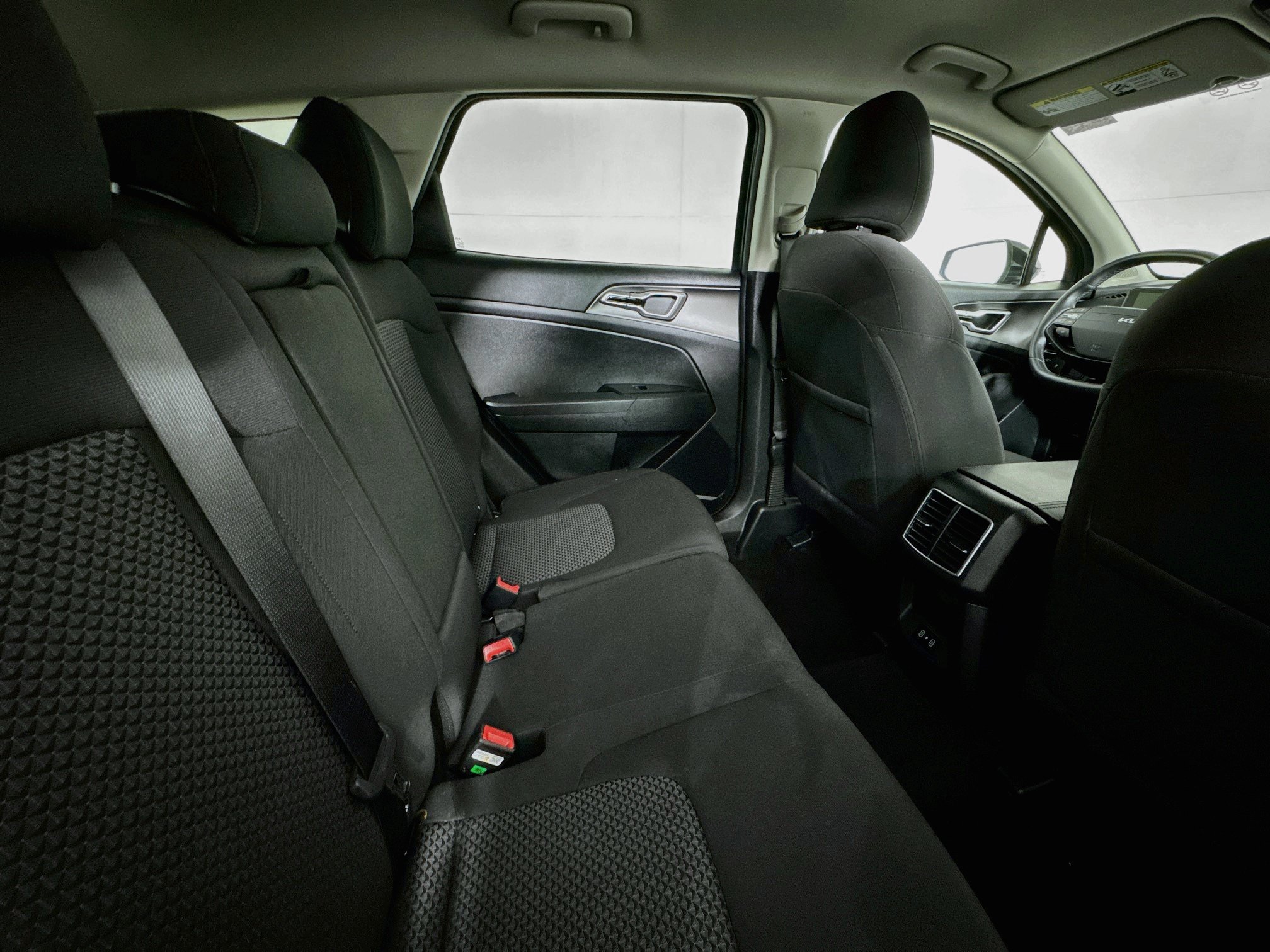 Used 2026 Kia Sportage LX FWD image 25
