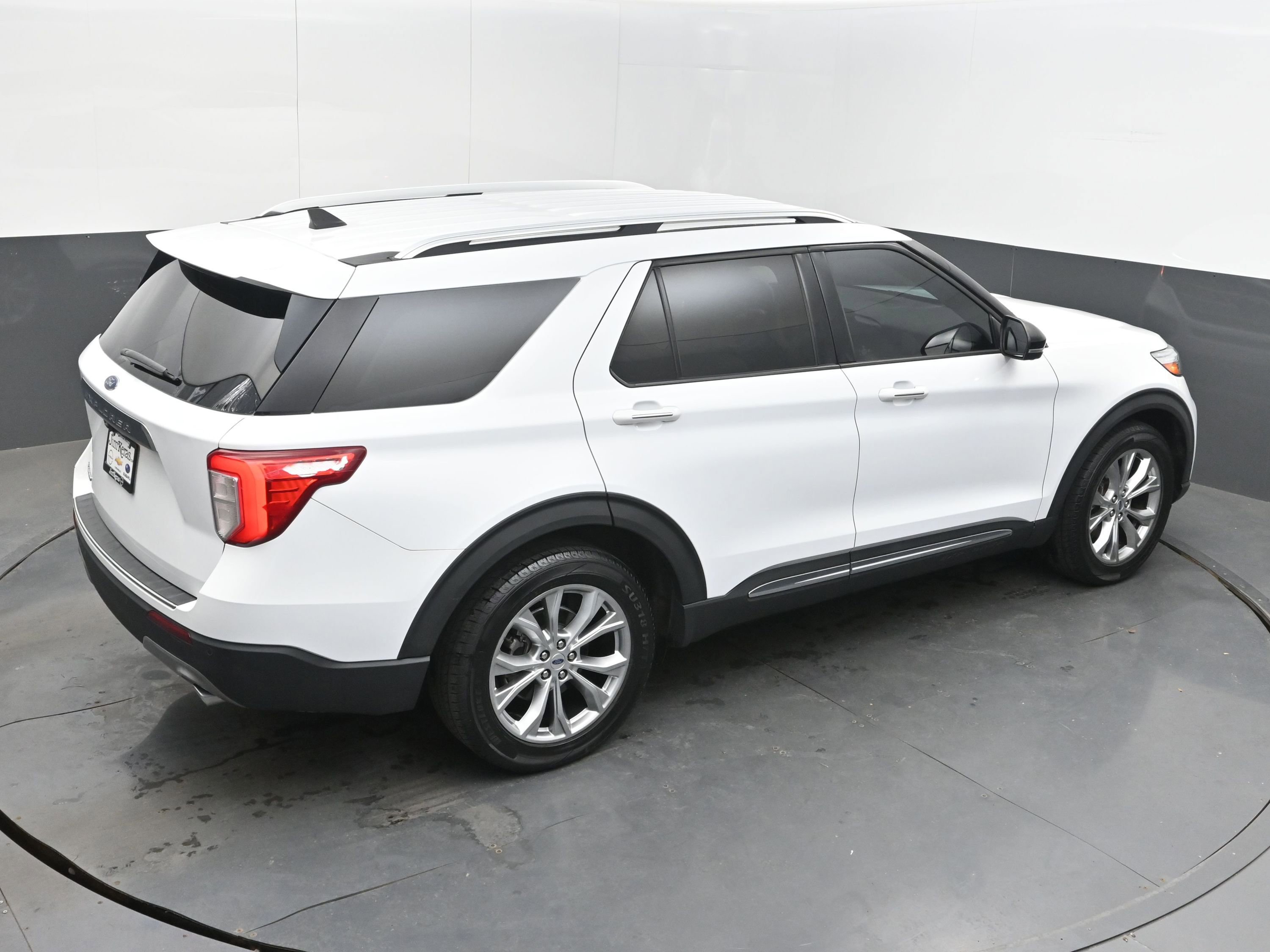 Used 2021 Ford Explorer Limited w/ Equipment Group 301A image 37
