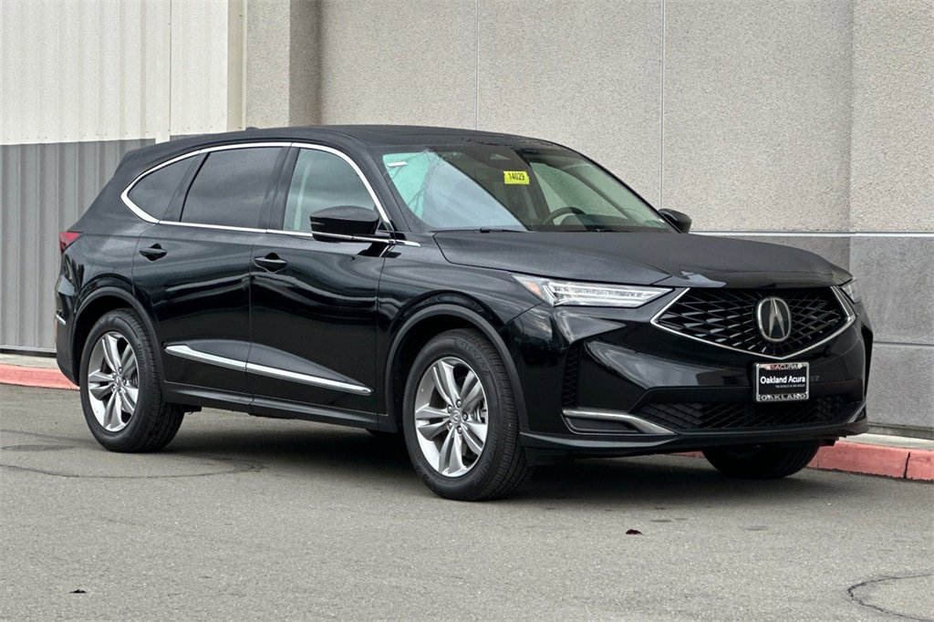 Certified 2025 Acura MDX FWD image 2