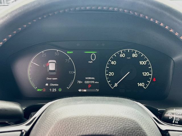 Used 2025 Honda CR-V Sport Touring image 12