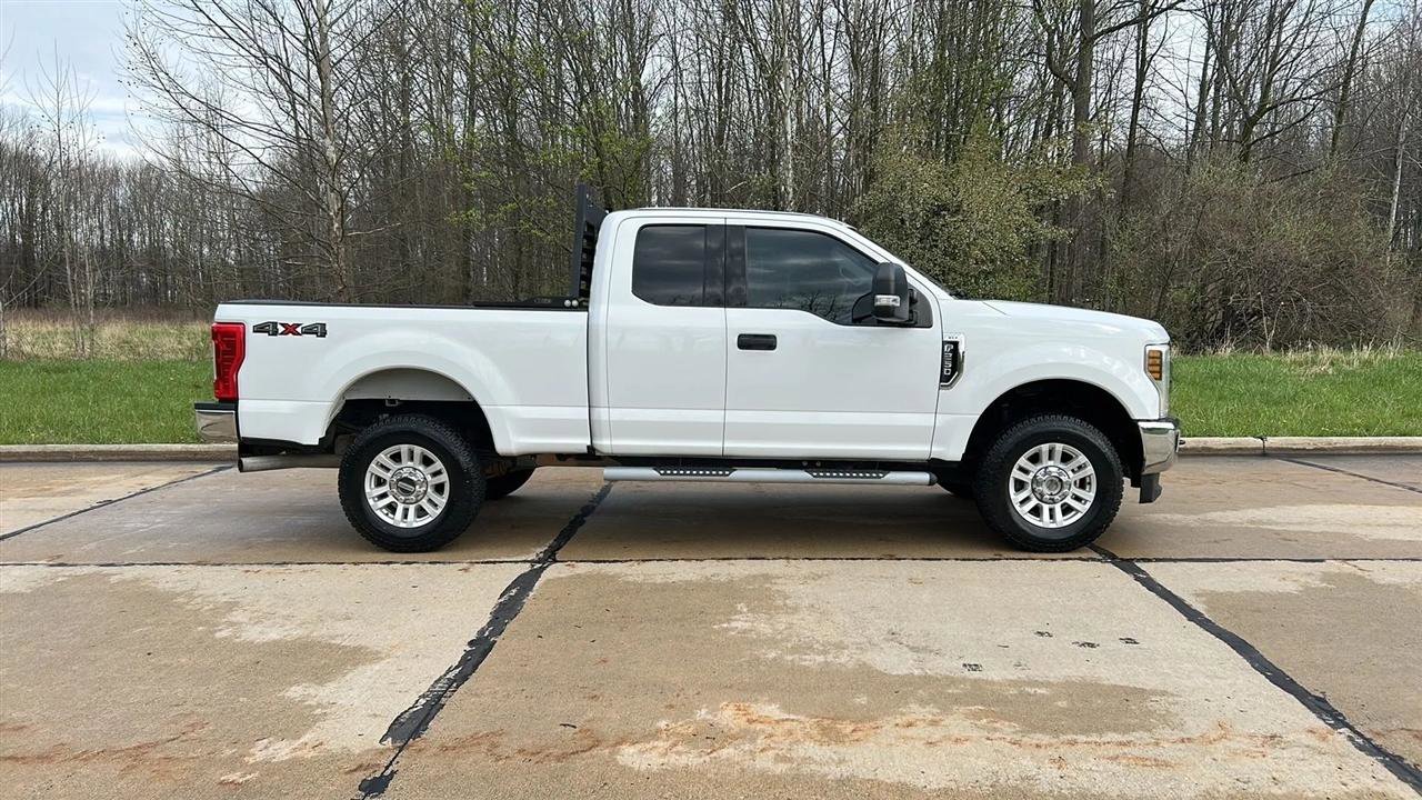 Used 2018 Ford F250 XLT w/ XLT Value Package image 5