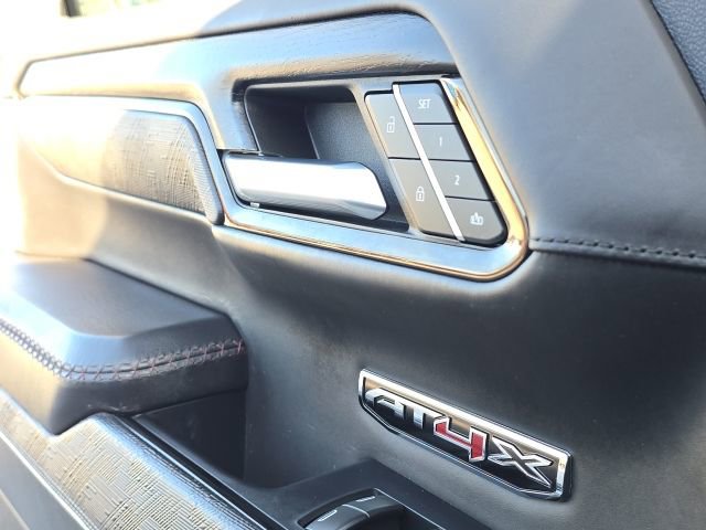 Used 2022 GMC Sierra 1500 AT4X image 27