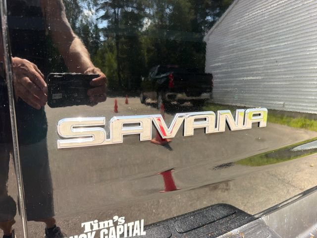 Used 2017 GMC Savana 2500 RWD image 9
