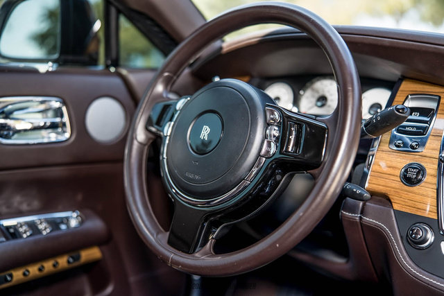 Used 2016 Rolls-Royce Wraith RWD image 49