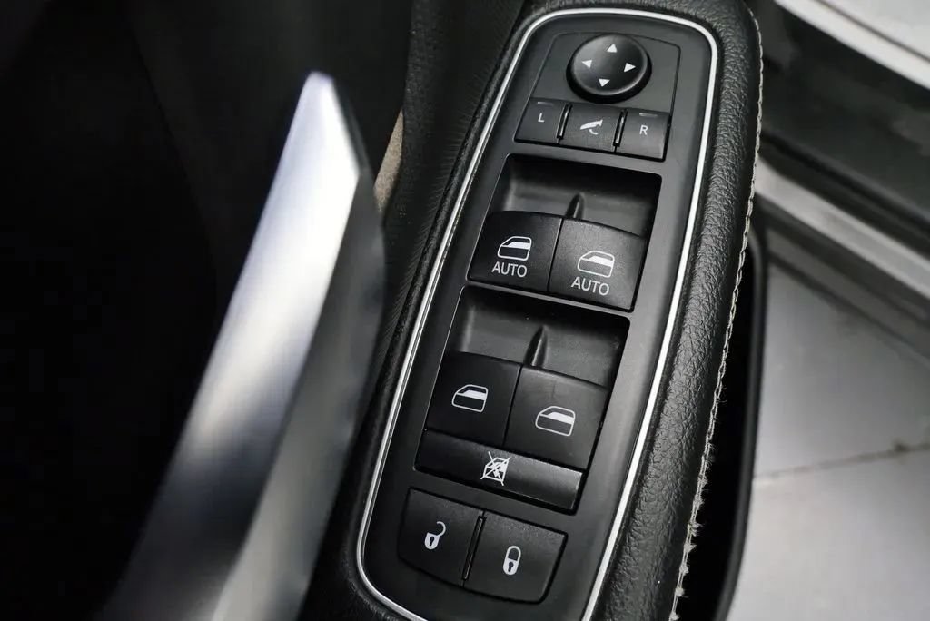 Used 2021 RAM 1500 Rebel w/ Level 2 Equipment Group AWD/4WD image 14