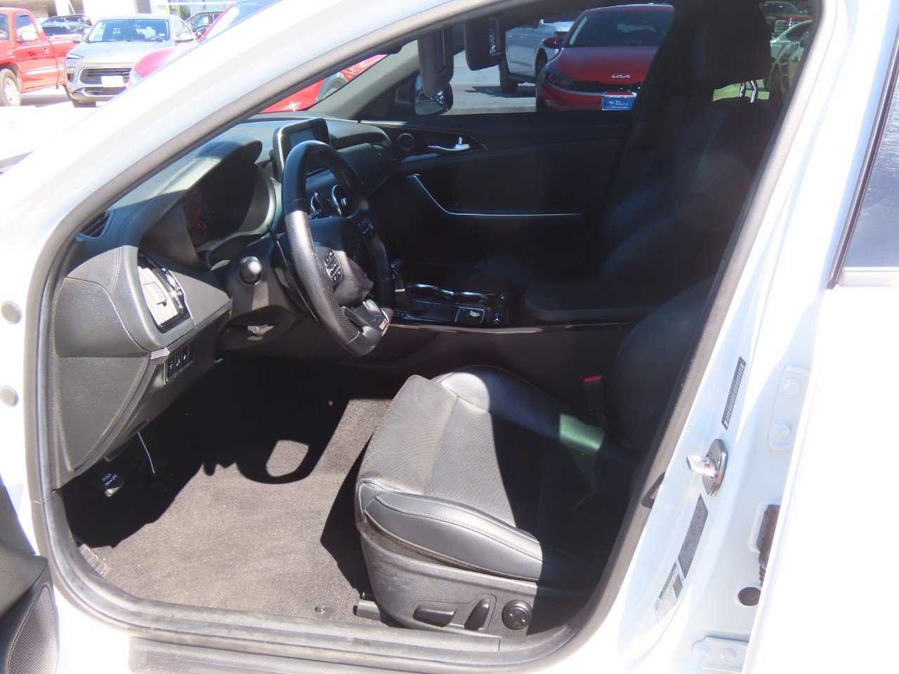 Used 2021 Kia Stinger GT-Line image 24