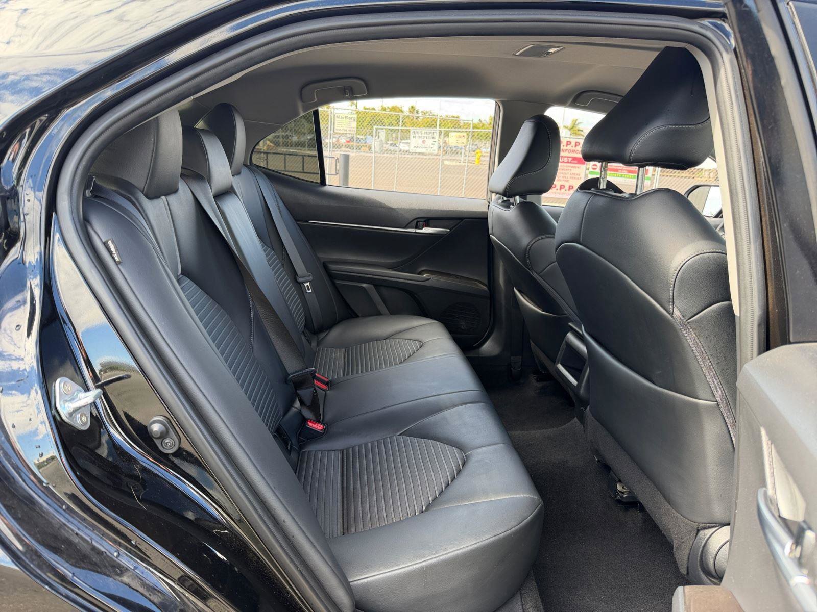 Used 2023 Toyota Camry SE FWD image 18