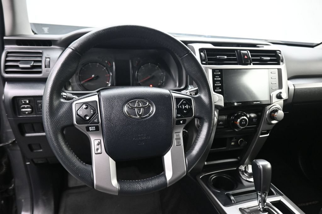 Used 2024 Toyota 4Runner SR5 AWD/4WD image 14